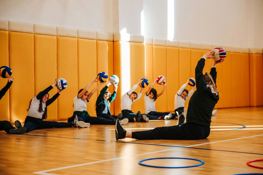 volleyball helps people reach their fitness goals by
