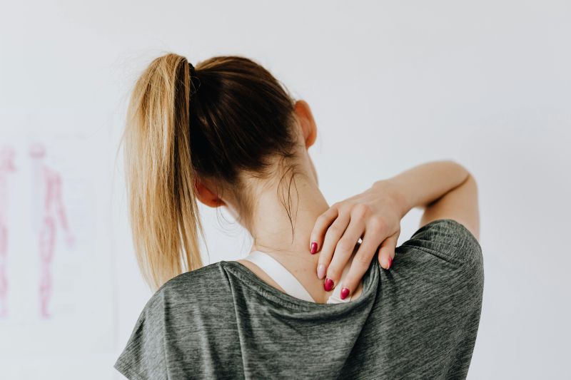 neck pain from sleeping wrong 